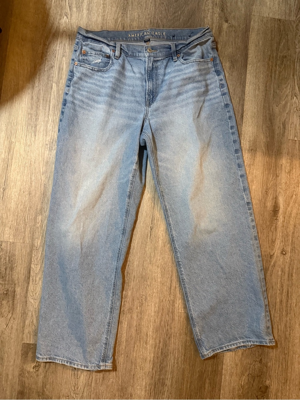 American Eagle Outfitters Women’s Strigid Stovepipe Jeans